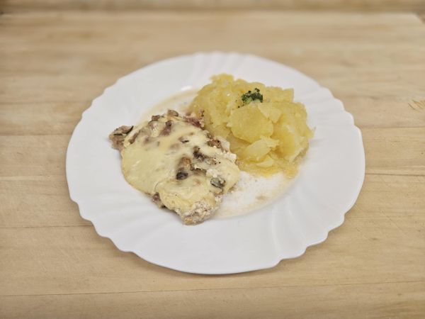 Tatranská kotletka, šťouchané brambory